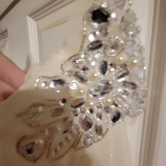 Medium One-Shoulder Gown - Picture 4 of 5